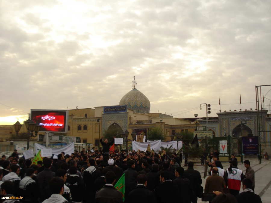 اجتماع مذهبی دانشجویان