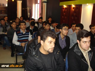 حضور جناب اقای تقوی رئیس گزینش شهرستانهای استان تهران در بین دانشجویان