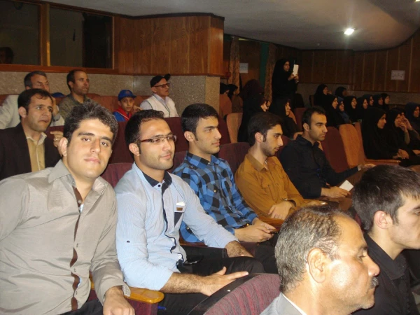 شرکت دانشجویان و اساتید در همایش هفته آموزش پردیس شهید حکیم فردوس البرز 3