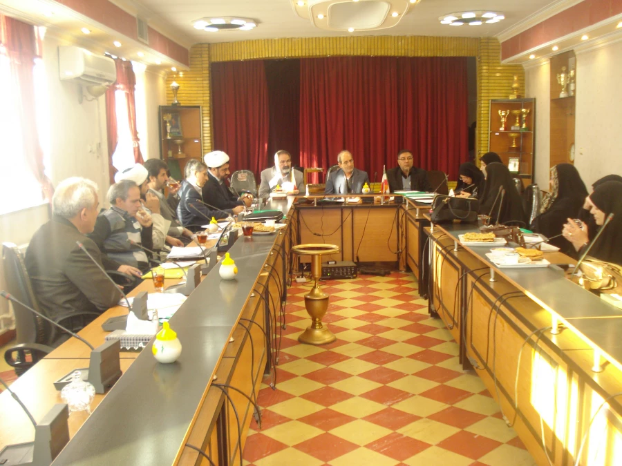 تشکیل شورای استقرار استانی در مرکز 6