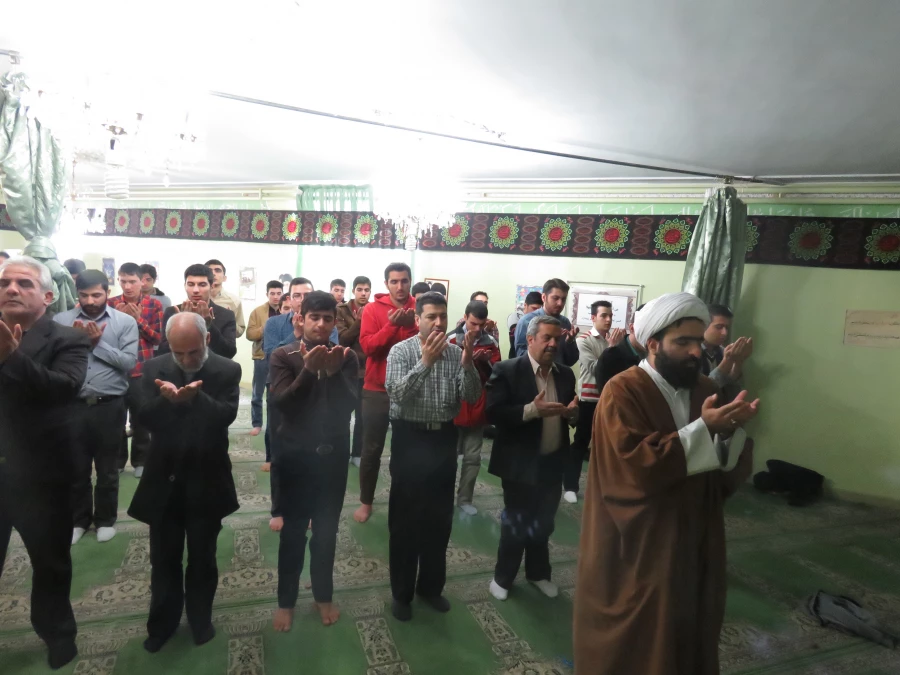 حضور امام جمعه محترم شهر واوان در مرکز 7