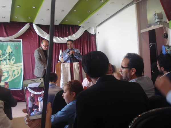 مراسم فارغ التحصیلی دانشجویان کارشناسی نا پیوسته رشته آموز ش ابتدایی ورودی 93  9