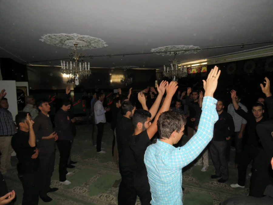 برگزاری مراسم عزاداری سرور و سالار شهیدان ابا عیداله الحسین (ع) 3