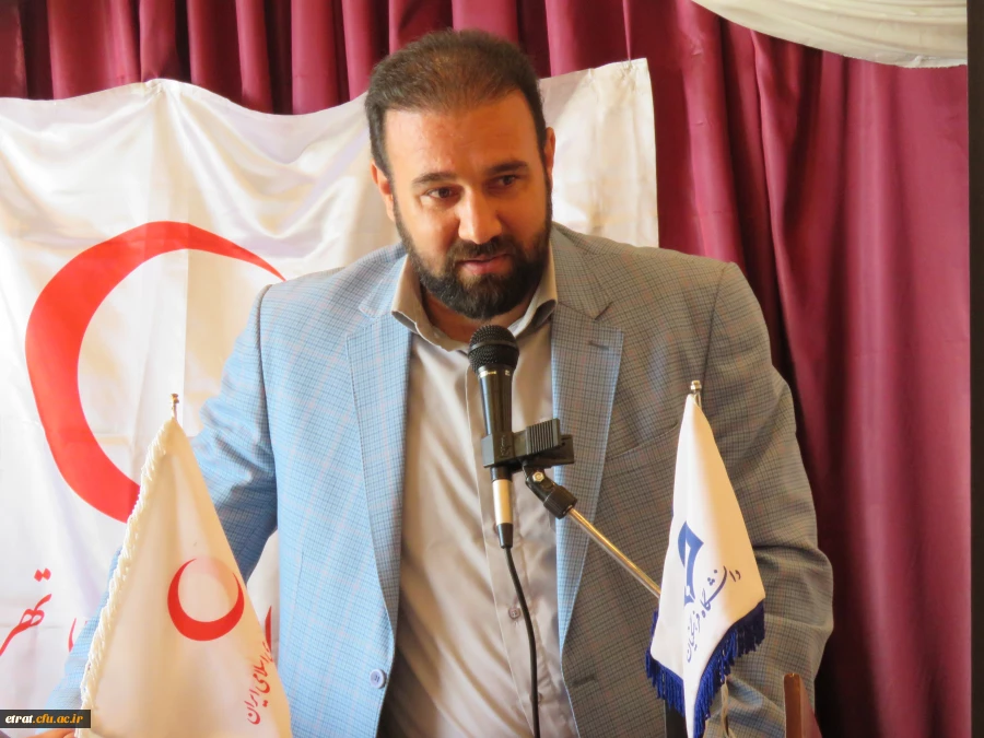 نهصدو سی وهفتمین کانون هلال احمرکشور در مرکز 5