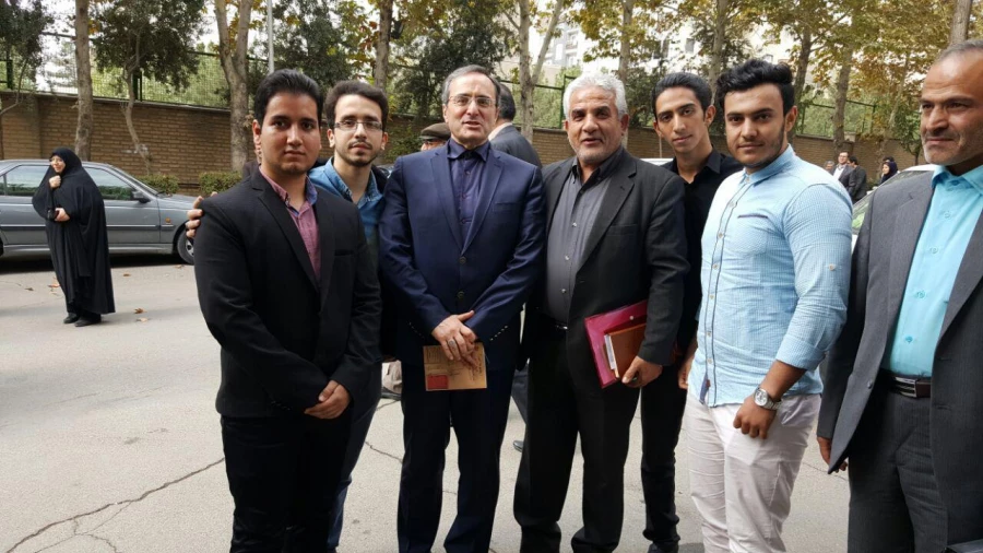 حضور فعال دانشجو معلمان مرکز در نخستین همایش "هویت معلمی از جنس دکتر شکوهی" 6