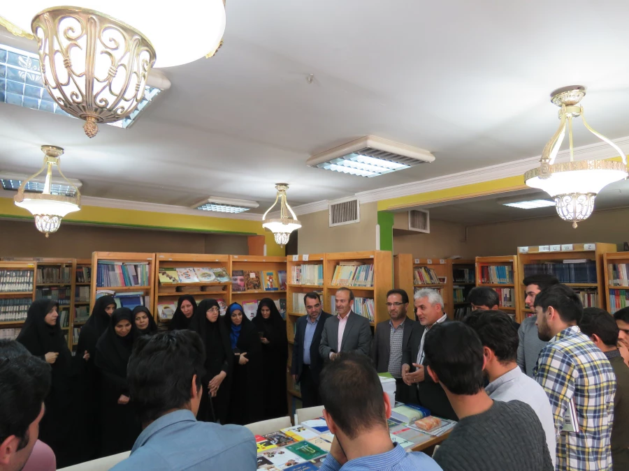 بزرگداشت روز کتاب و کتابخوانی 6