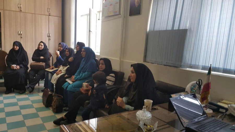 همکاری و تعامل بین آموزش و پرورش و دانشگاه فرهنگیان گامی موثر در پیشرفت اهداف آموزش و پرورش است . 8