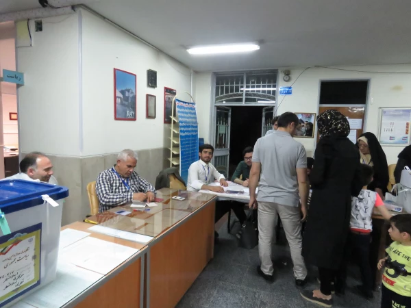 برگزاری انتخابات ریاست جمهوری و پنجمین دوره انتخابات شورای شهر در مرکز آموزش عالی فرهنگیان عترت 6