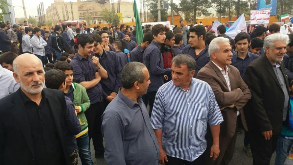 شرکت در راهپیمایی یوم الله 13 آبان 2