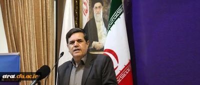 سرپرست دانشگاه فرهنگیان عنوان کرد:
به معلم بودنم افتخار می کنم و هرچه دارم از معلمی است