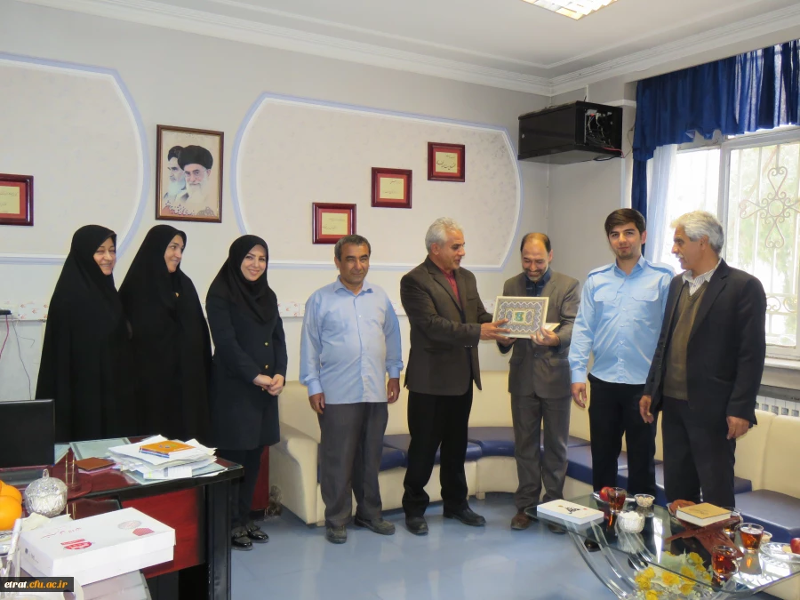 تجلیل از همکار بازنشسته جناب آقای ابراهیم فنائی 3