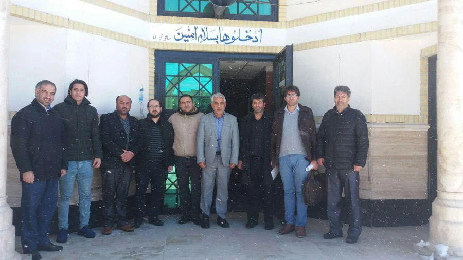 زیارت مزارمطهر شهدای گمنام واوان 4