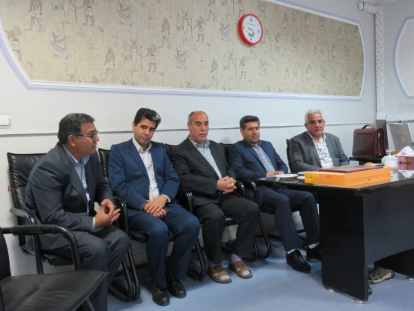 مراسم تجلیل از همکار بازنشسته با حضور سرپرست محترم مدیریت امور پردیس های استان تهران 2