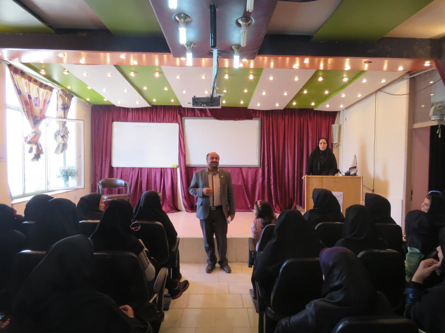 برگزاری دوره ی مقدماتی آموزشی کمکهای اولیه 2