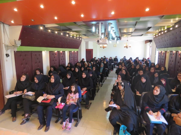 برگزاری دوره ی مقدماتی آموزشی کمکهای اولیه 6