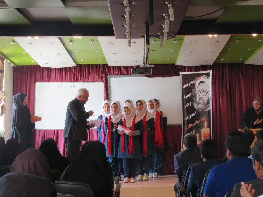 گرامیداشت هفته معلم 9