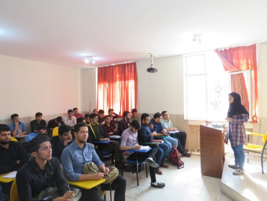 دومین دوره کارگاه آموزشی توانمند سازی با رویکرد پیشگیری از سوء مصرف مواد در جوانان و نوجوانان   3