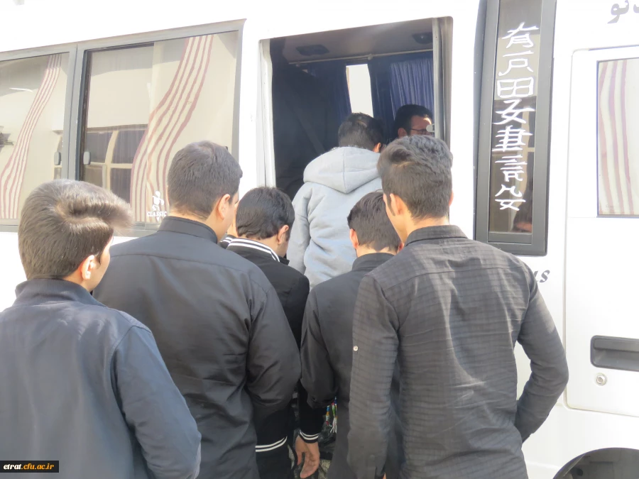 اجتماع عظیم دانشجو معلمان استان تهران از پردیس شهید مفتح شهر ری تا حرم حضرت عبدالعظیم حسنی
 4