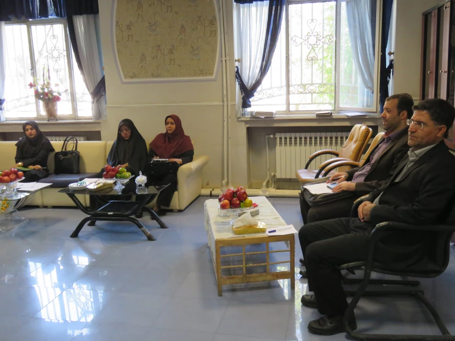 جلسه شورای آموزشی مدرسین مرکز 3