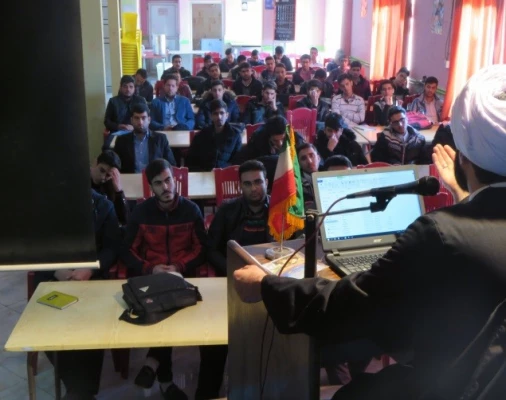 نقد فیلم جنگ خدایان ( تایتان ها) 3