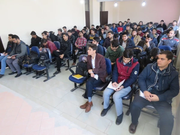 کلاس آموزشی  اصول و روش های نقد کتاب 2