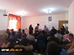 تقدیر از رتبه های برتر  دوره آموزشی هلال احمر 2