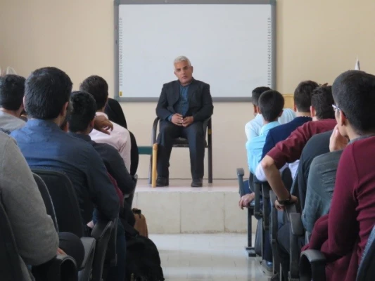 مراسم گرامیداشت  هفته آموزش و بزگداشت مقام شامخ معلم ( ویژه دانشجو معلمان  کارشناسی پیوسته) 3