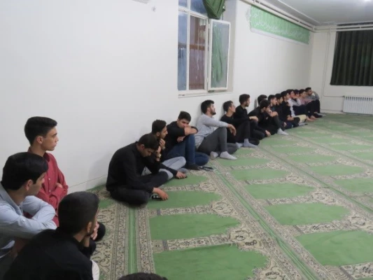 برگزاری مراسم افطاری  به همراه نشست تخصصی با عنوان قرآن و عترت 3