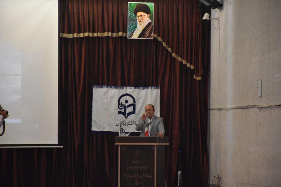 ائین نامه از دانشجو معلمان جدید مرکز 4