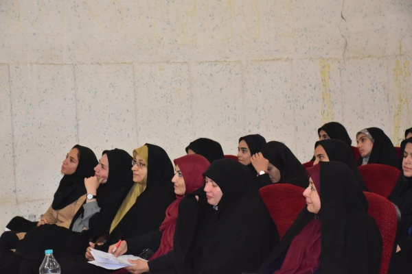 ائین نامه از دانشجو معلمان جدید مرکز 10