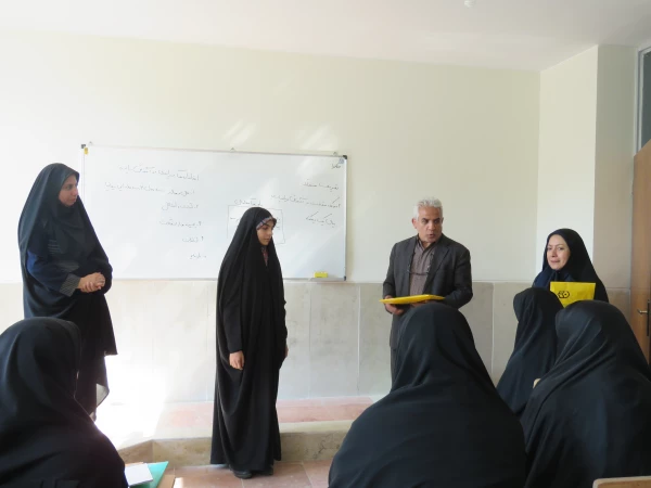 مراسم استقبال و تجلیل از اساتید و دانشجویان زائر کربلای معلی و عتبات عالیات
 5