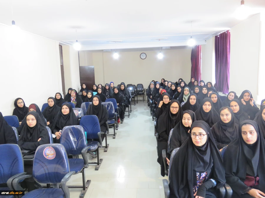 کارگاه آموزشی  آسیب های شبکه های اجتماعی و راهکارهای مقابله با آن 2