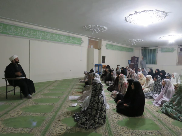 برگزاری جلسه تصحیح  قرائت نماز و مشاوره حفظ قرآن کریم 3