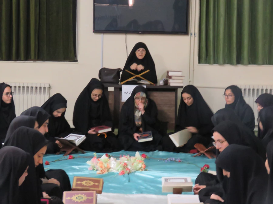 برگزاری محفل انس با قرآن کریم 3