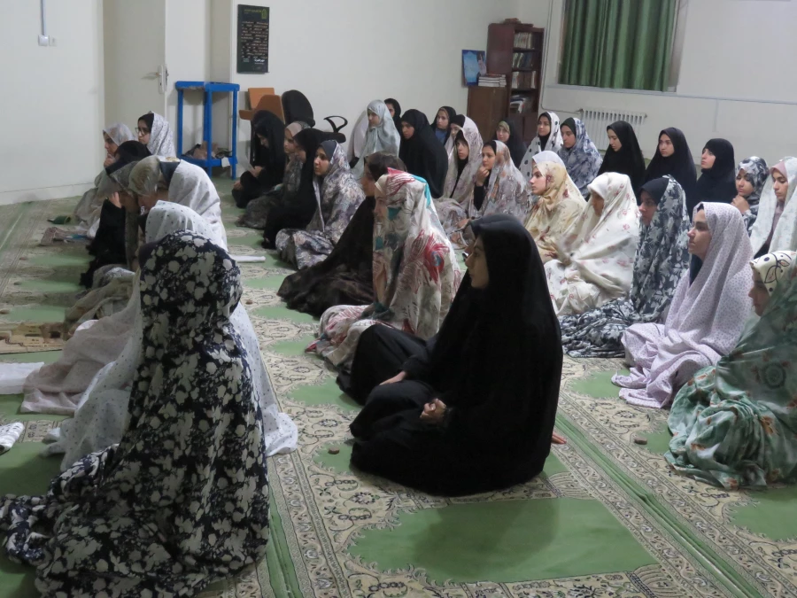 برگزاری جلسه تصحیح  قرائت نماز و مشاوره حفظ قرآن کریم 4