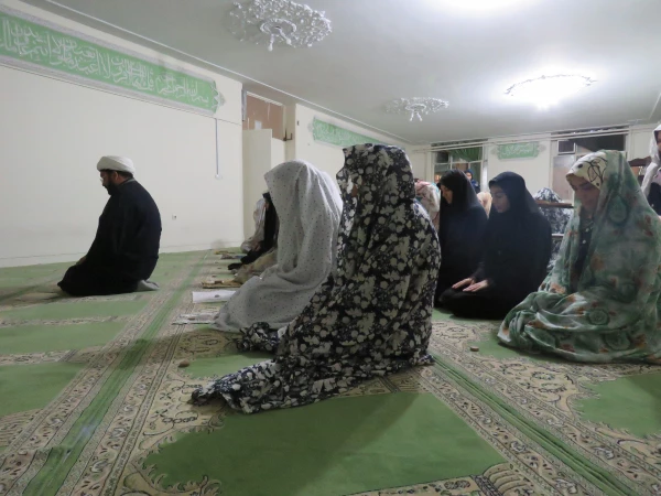 برگزاری جلسه تصحیح  قرائت نماز و مشاوره حفظ قرآن کریم 5