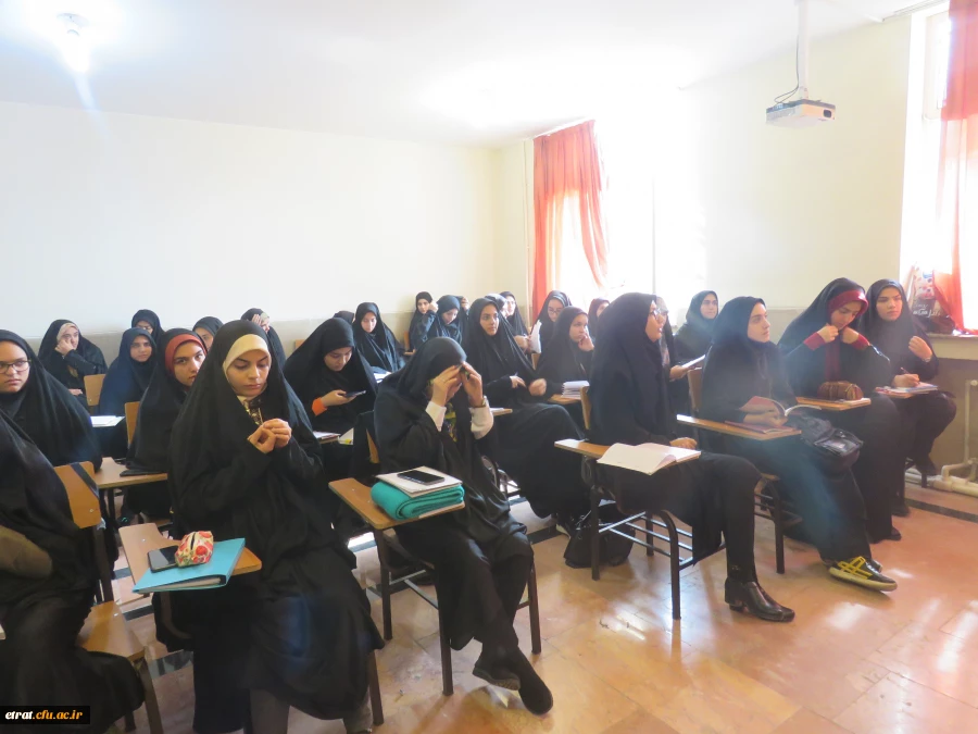 نشست نقد بررسی کتاب چراغ اول 2