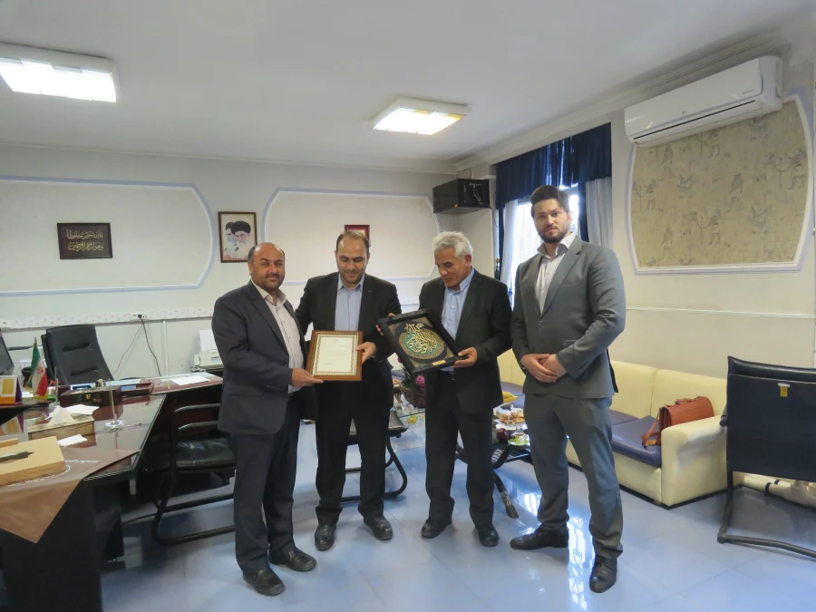 حضور رئیس محترم شورای اسلامی شهرستان اسلامشهر و هیئت همراه درمرکز 3