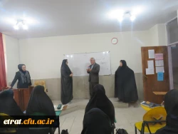 حضور سرپرست محترم و همکاران در کلاس درس دانشجویان جهت عرض تبریک روز دانشجو
 5