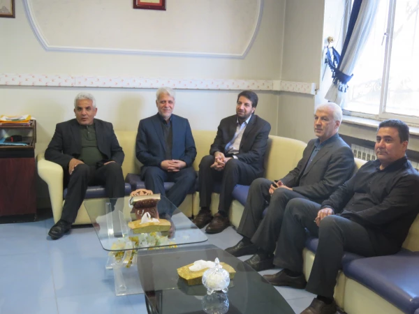 حضور دادستان کل شهرستان اسلامشهر و عضو محترم شورای شهر در مرکز آموزش عالی فرهنگیان عترت
 3