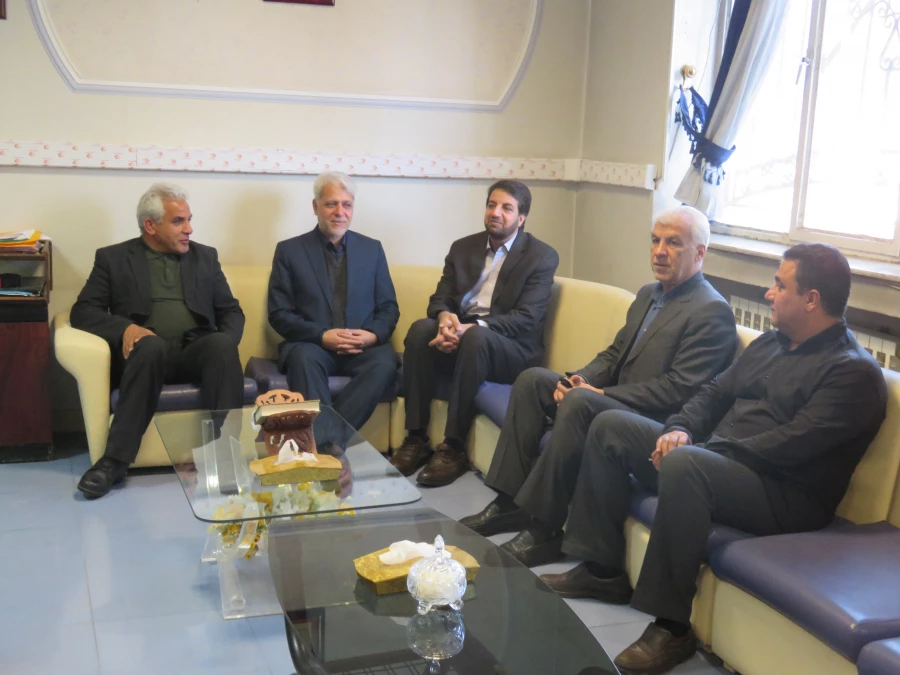 حضور دادستان کل شهرستان اسلامشهر و عضو محترم شورای شهر در مرکز آموزش عالی فرهنگیان عترت
 4