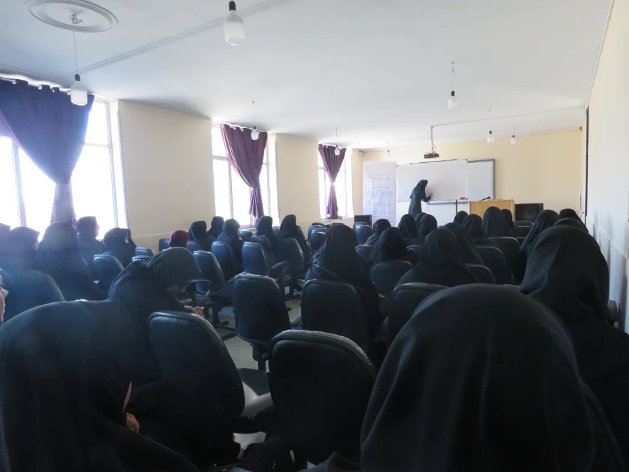 برگزاری کارگاه آموزشی مهارتهای ارتباطی در جوانان 3