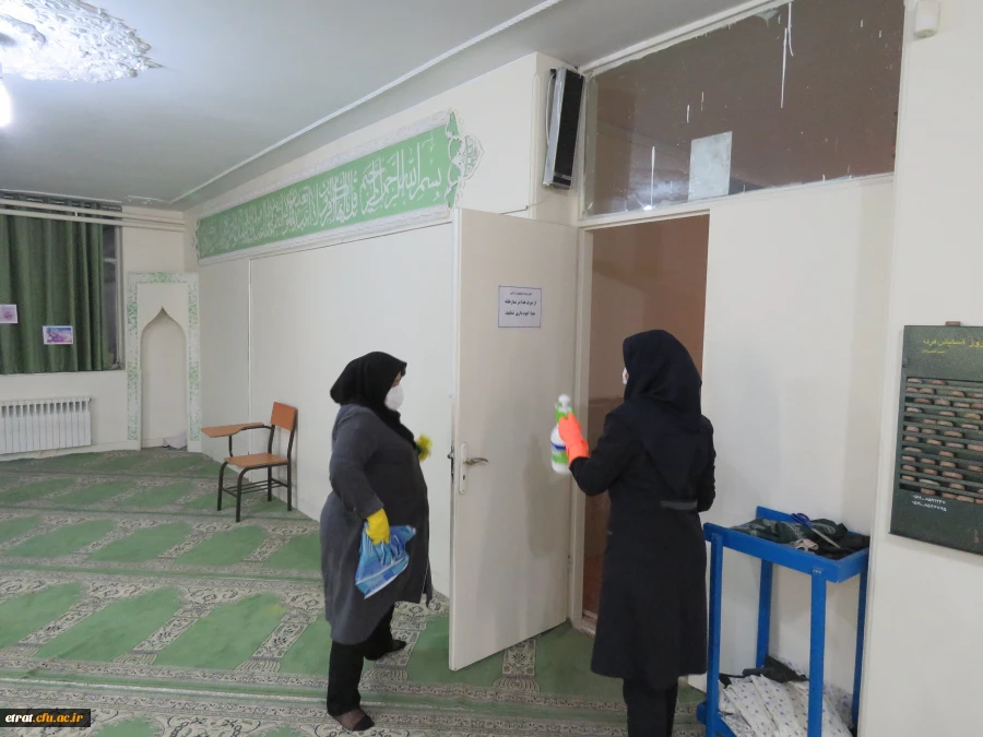 ضدعفونی کردن مرکز در جهت پیشگیری از ویروس کرونا 2