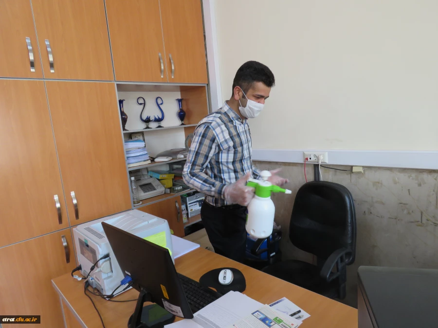 ضدعفونی کردن مرکز در جهت پیشگیری از ویروس کرونا 4
