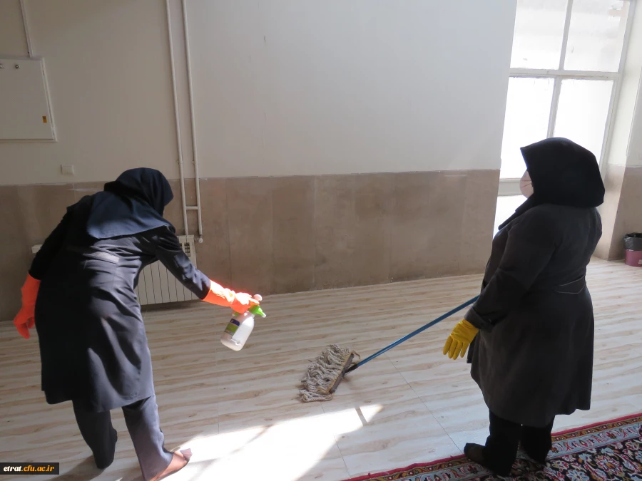 ضدعفونی کردن مرکز در جهت پیشگیری از ویروس کرونا 6