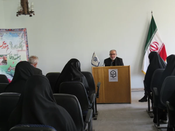 برگزاری مراسم گرامیداشت هفته دفاع مقدس  وآغاز سال تحصیلی جدید 5