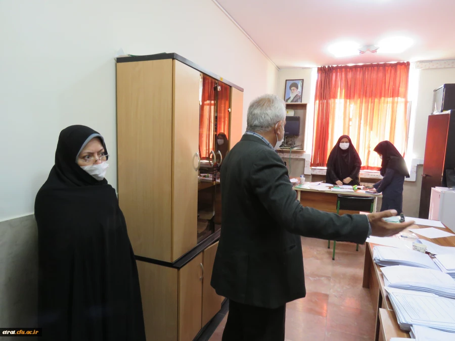 حضور جناب آقای دکتر صیدلو مدیریت اداره کل آموزش و پرورش شهرستانهای استان تهران 5