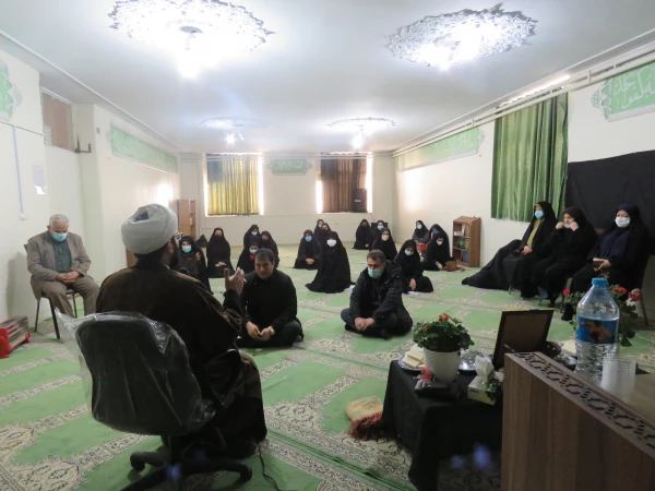 گرامیداشت شهادت حضرت زهرا (س) و شهادت سردار حاج قاسم سلیمانی
با محوریت روشنگری و بصیرت افزایی در زمینه دیدگاه حاج قاسم سلیمانی با موضوع دشمن شناسی 
 3