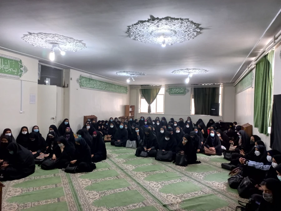 برگزاری مراسم وفات حضرت خدیجه (ص)


 5