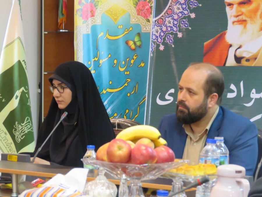 برگزاری جلسه نشست معاون محترم وزیر و رئیس  سازمان سواد آموزی وزارت آموزش و پرورش با کارشناسان نهضت سوادآموزی ادارات آموزش و پرورش شهرستانهای استان تهران در مرکز عترت 5